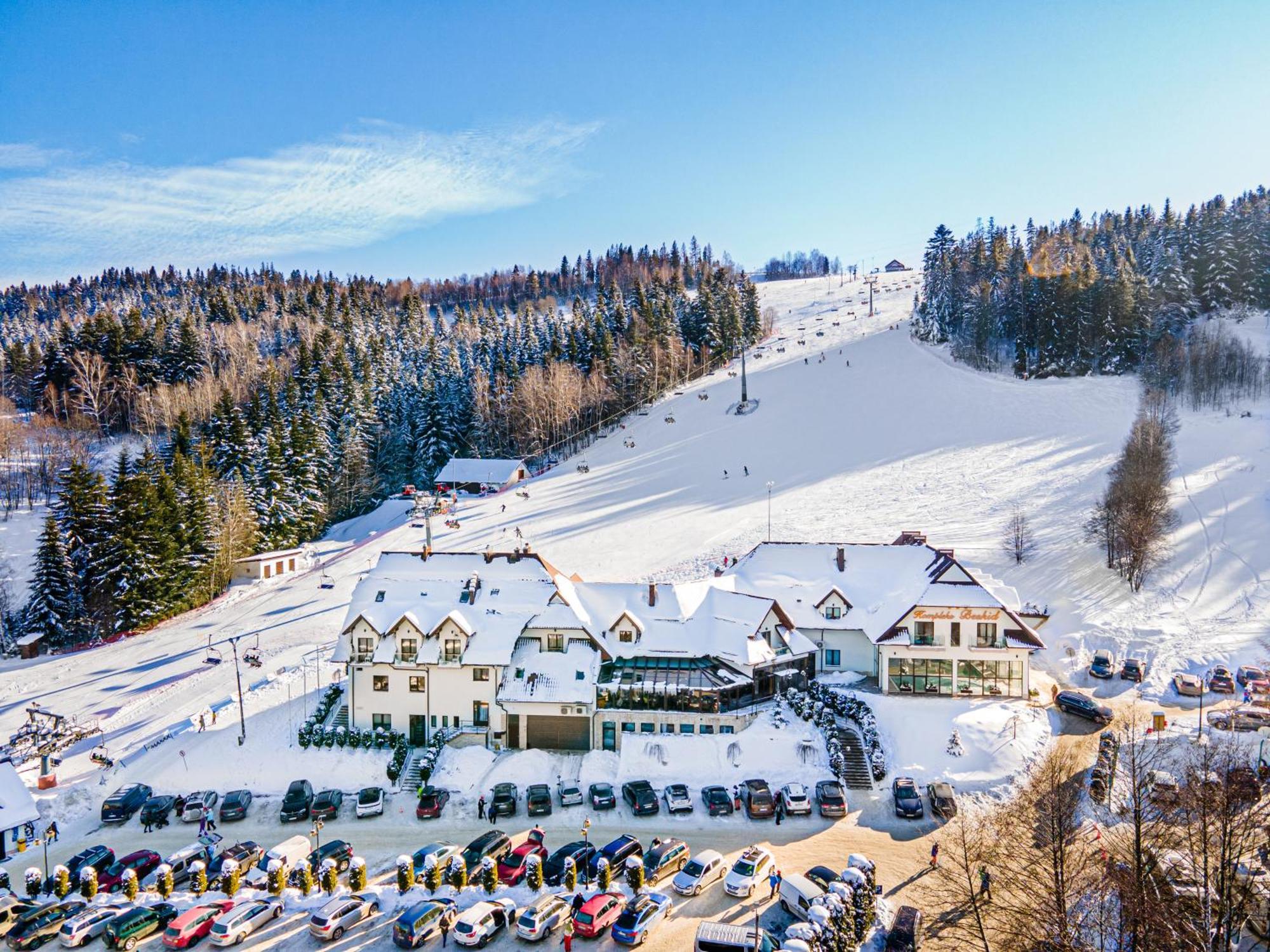 Kompleks Beskid Спитковице Екстериор снимка